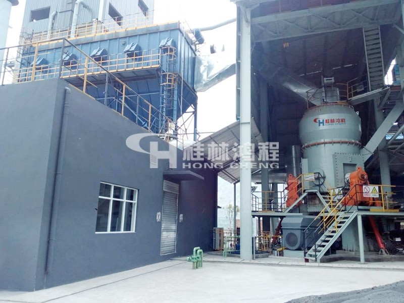 桂林鴻程100-325目HLM炭黑立磨炭黑磨粉機(jī)立磨某客戶現(xiàn)場(chǎng) 桂林鴻程100-325目HLM炭黑立磨炭黑磨粉機(jī)某客戶現(xiàn)場(chǎng)